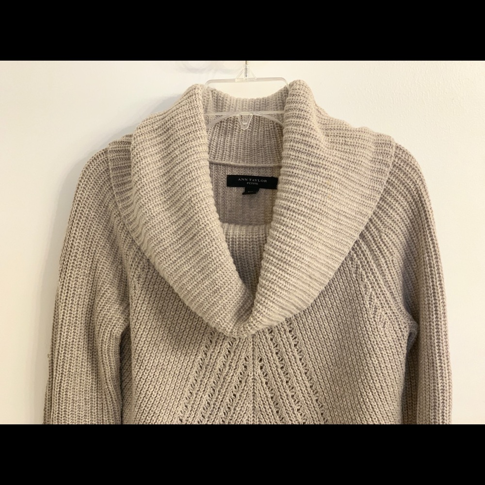 Ann Taylor- wool cashmere sweater XSP